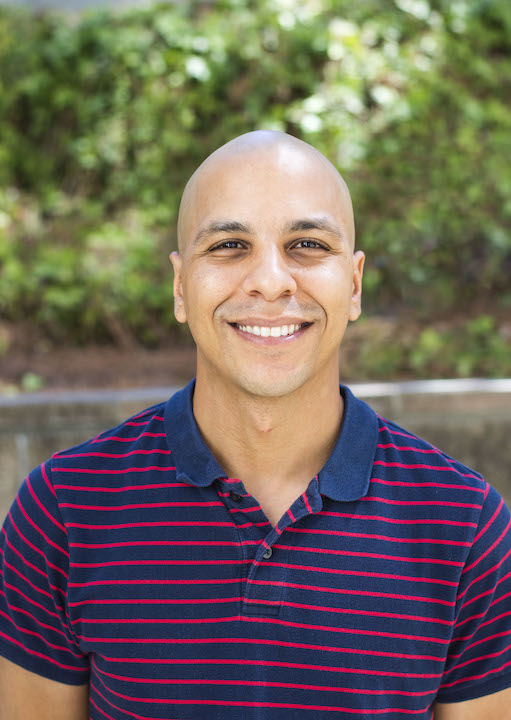 Dr. Daniel Almeida