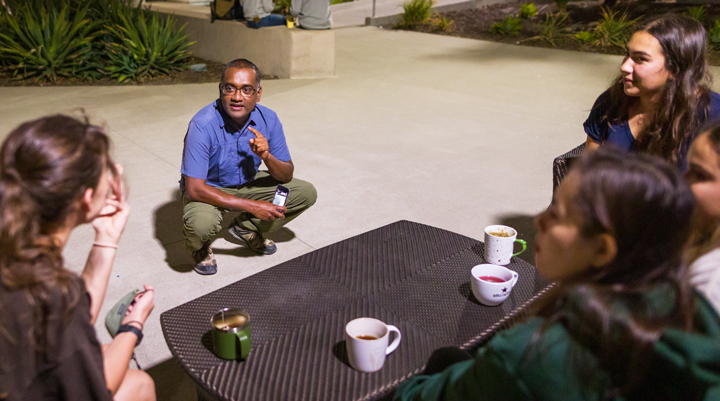 Nishanta Rajakaruna talking to students
