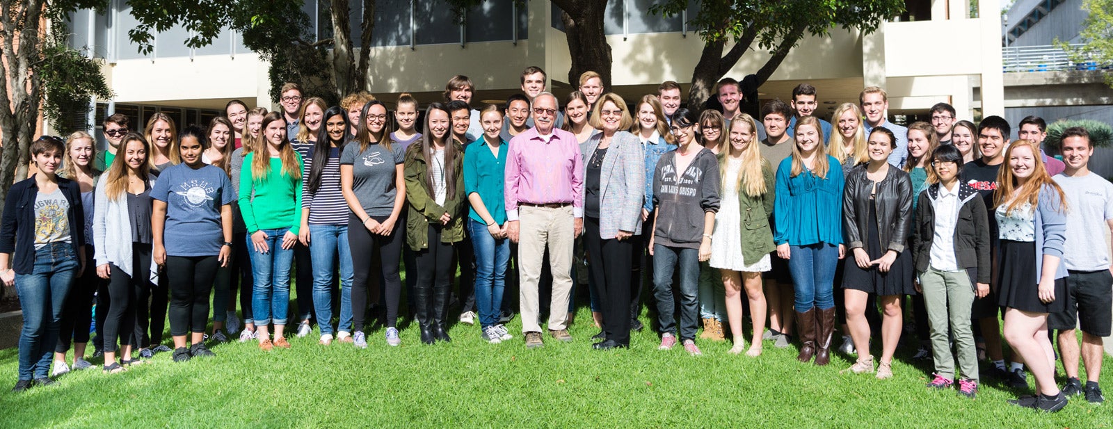 Bill and Linda Frost pose with the first cohort of Frost Scholars in 2017