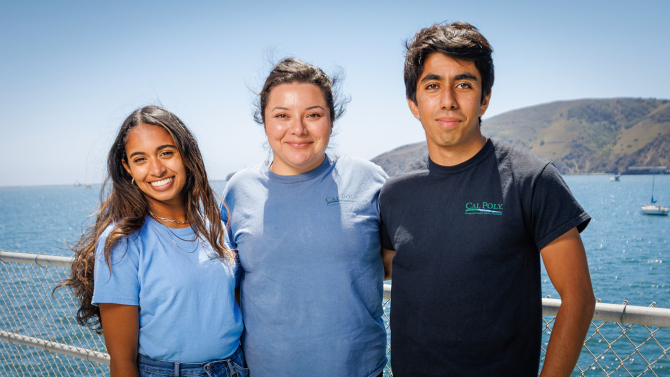 Bailey College marine science students.