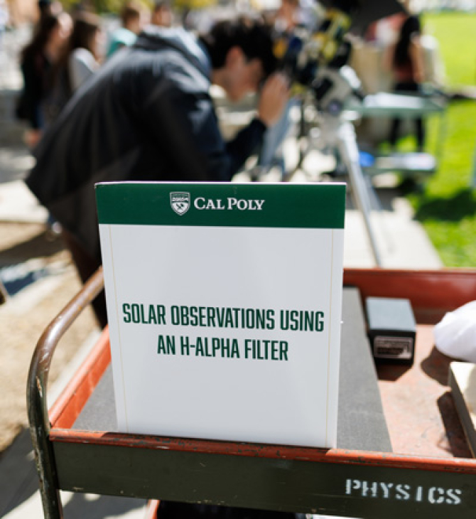 Sign reading solar observations using an h-alpha filter at solar eclipse viewing