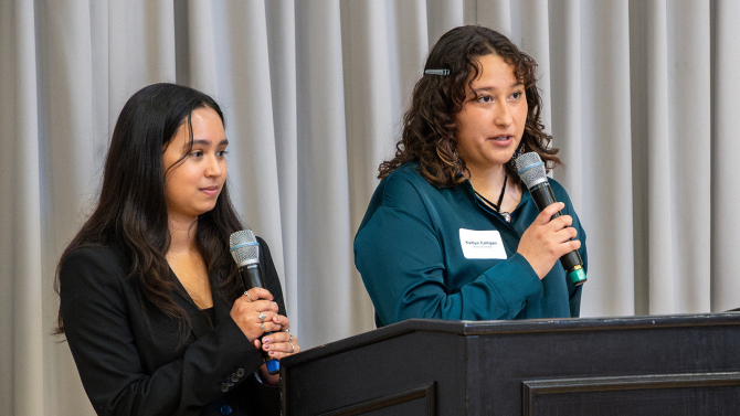 BEACoN Research Scholars and microbiology students Kaitlyn Calligan and Safiya Rufino speak at the 2025 BEACoN Research Scholars Symposium.